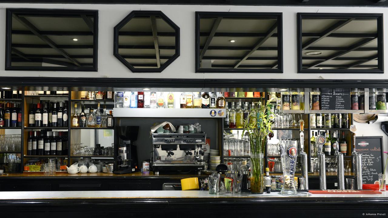 אלבי Hotel Brasserie Du Parc מראה חיצוני תמונה